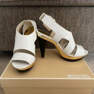 Michael kors Carla platform heel nib